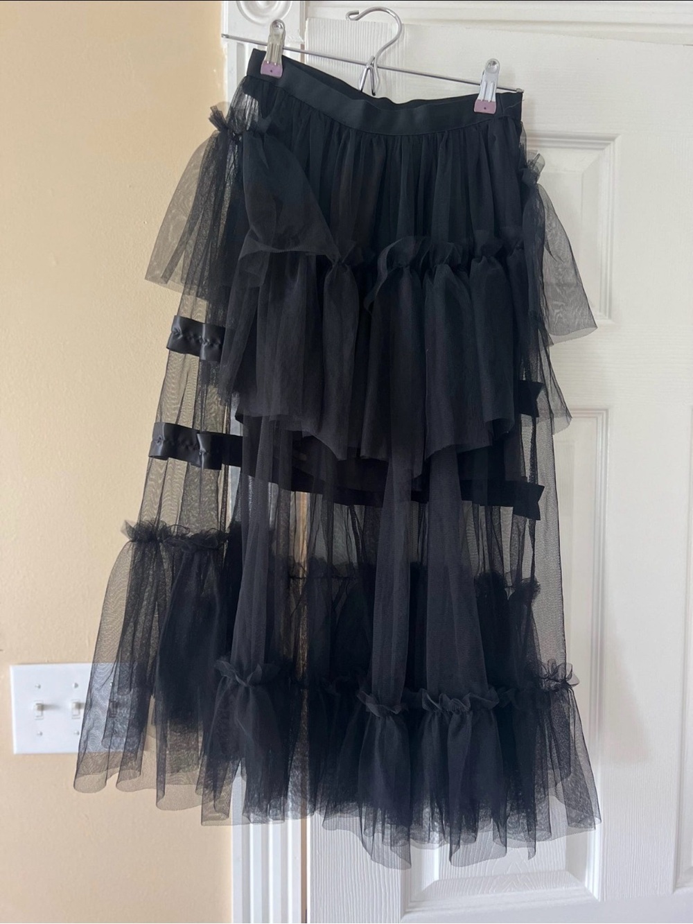 Elegant Black Tiered Tulle Maxi Skirt